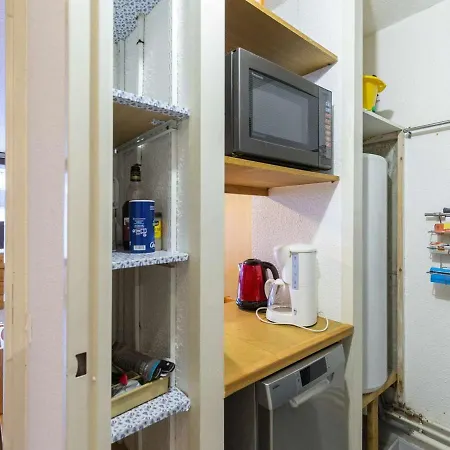 Apartment 6 Pers, 1 Chambre, Balcons, Plein Centre Station, Proche Pistes - - Fr-1-404-335 La Mongie